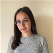 Soy una psicóloga y futura orientadora educativa que puede dar tanto clases de técnicas de estudio como de apoyo escolar.